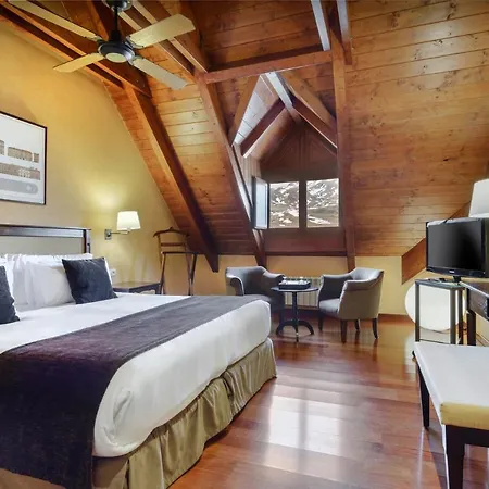 Saliecho 4* Formigal