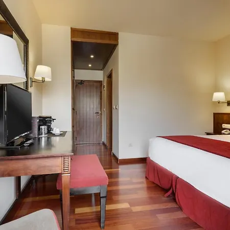 Saliecho Otel