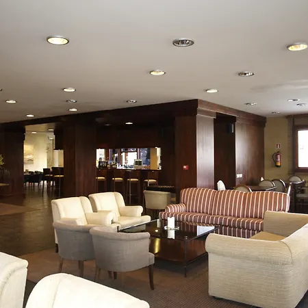 Saliecho Otel