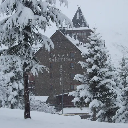 Отель Saliecho 4*