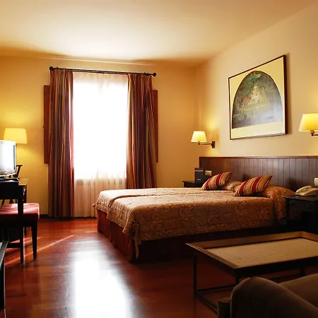 Saliecho 4*